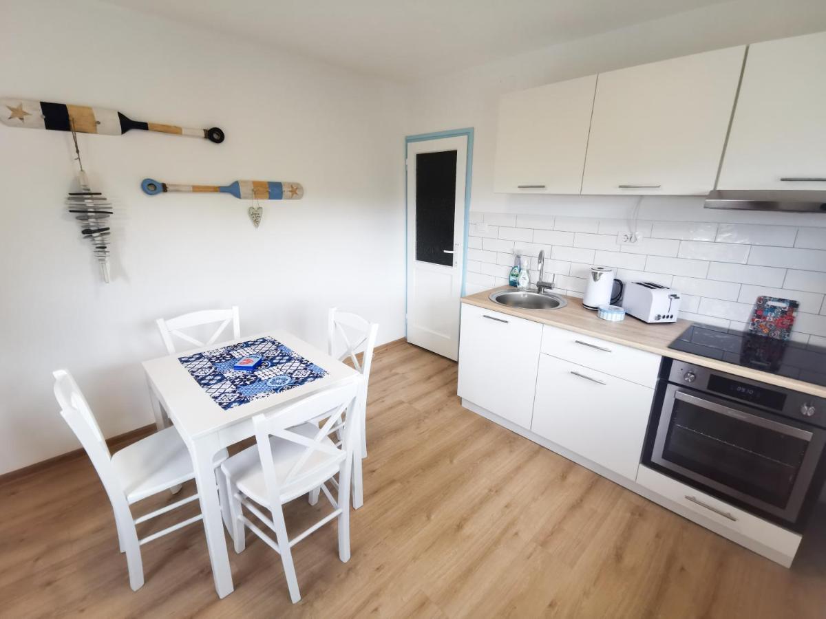 Sea Star Apartment Pula Zewnętrze zdjęcie