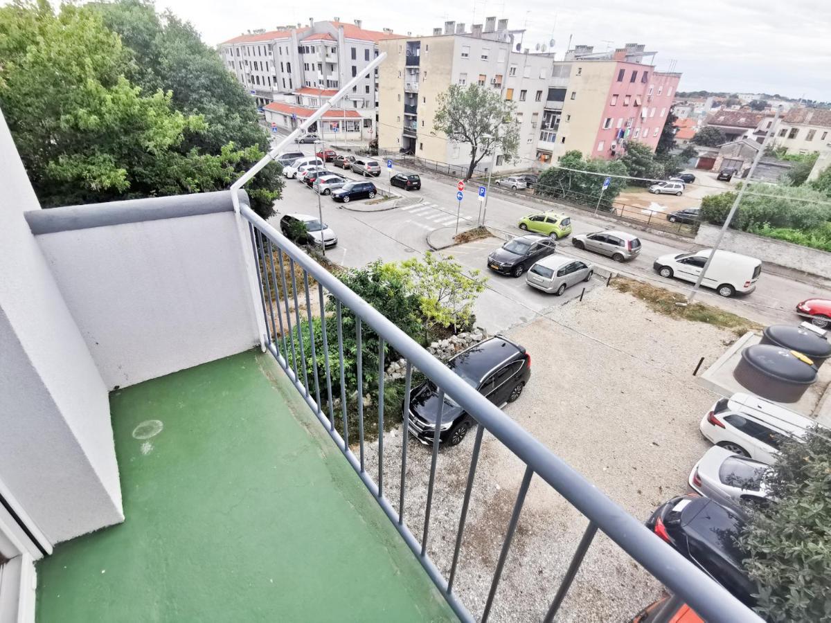 Sea Star Apartment Pula Zewnętrze zdjęcie